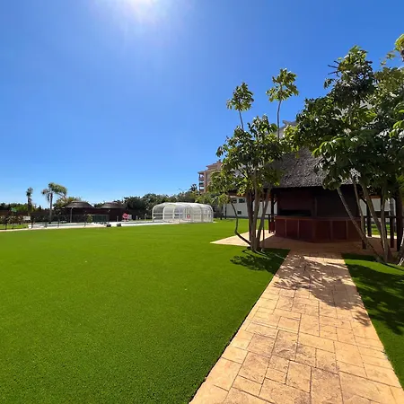 Family With Sea Views, Pool & Internet Apartment